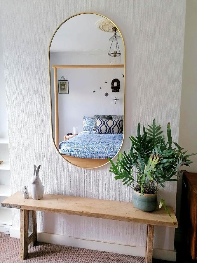 Unique City Centre House With Log Burner & Courtyard NWI Esterno foto